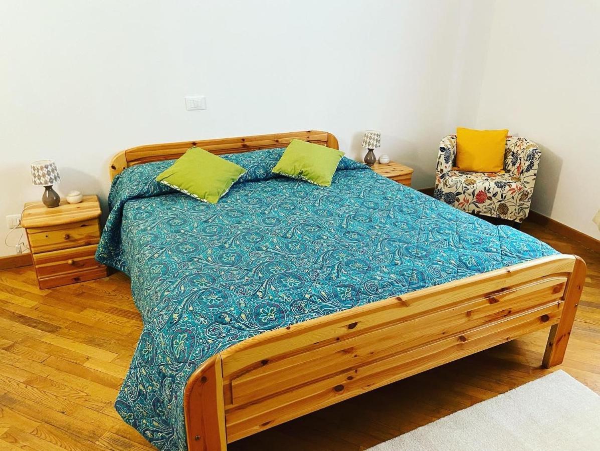 Polly'S Apartment 3 Floor Верона Екстериор снимка